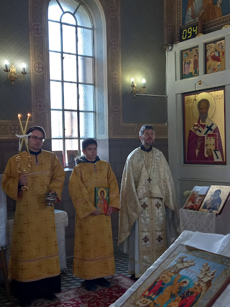 Szabó Roland és a ministránsok