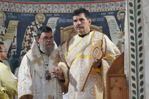 Atanáz püspök és Hevér Tibor