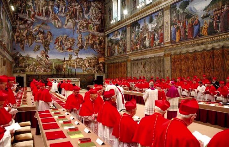 conclave sistine chapel