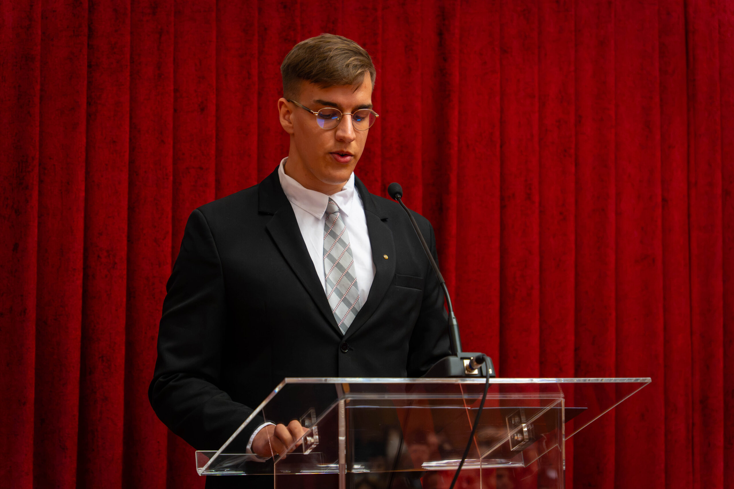 diplomaoszto 20260627 ptn001