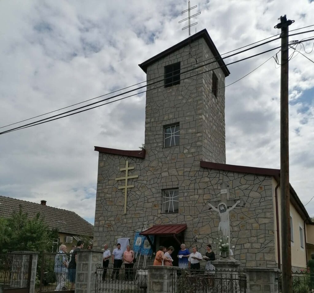 névtelen