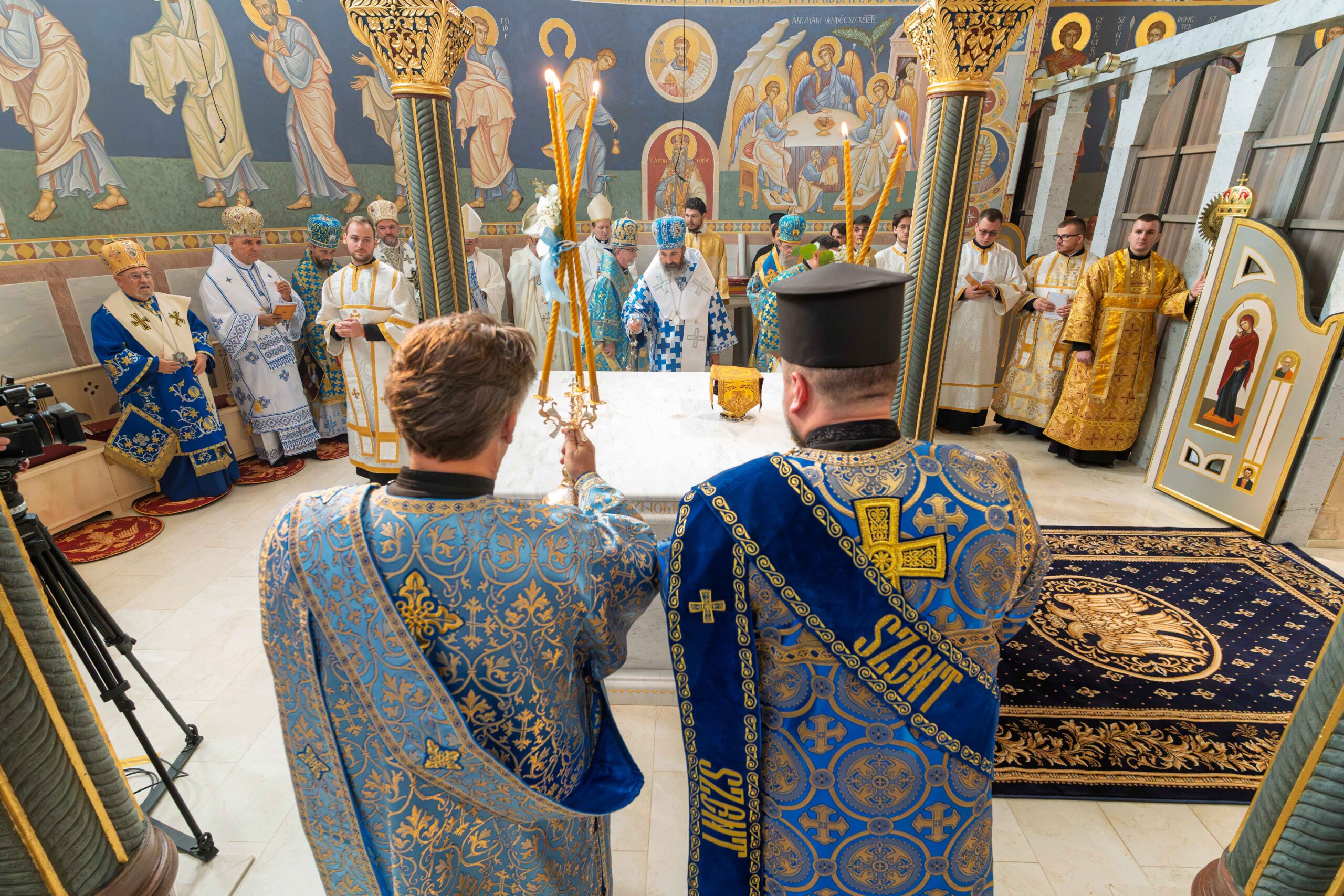 20261003 debreceni főszékesegyház újraszentelése debrecen zn 022